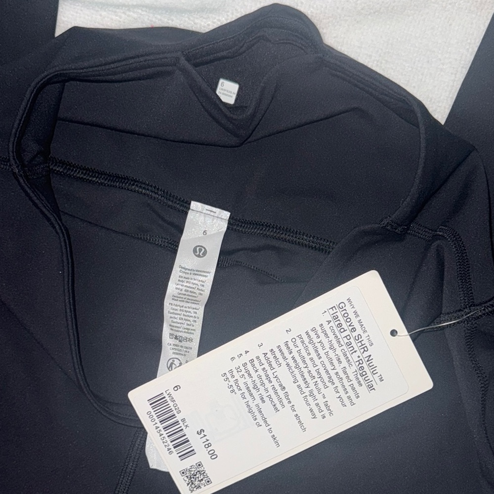 Lululemon Groove Nulu Super-High-Rise Flared Pant (Regular) *NWT 6/Black - Picture 8 of 8